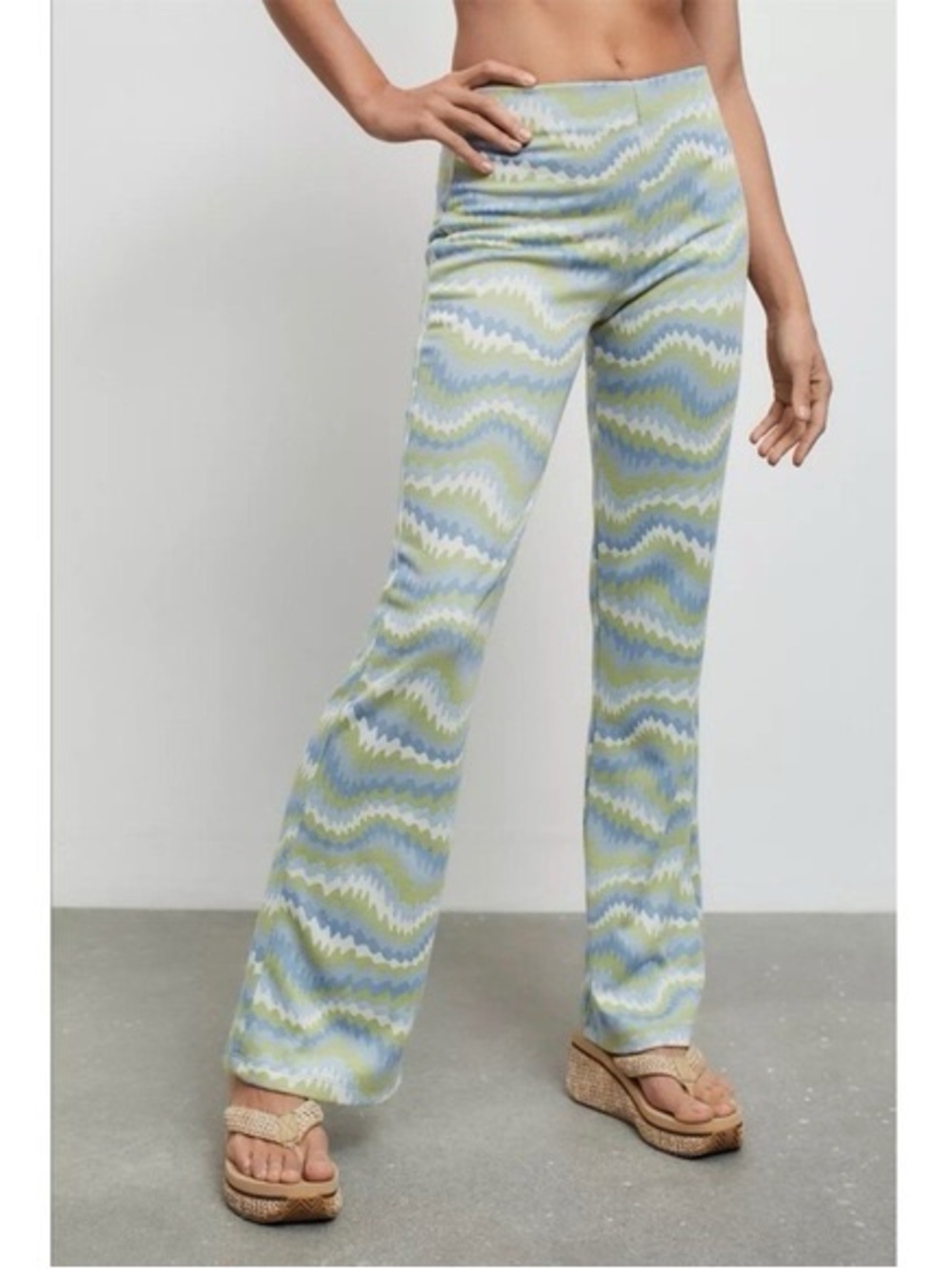Urban Outfitters - Bryn Wavy Chevron Knit Flare Pants in Pastel Blue & Green